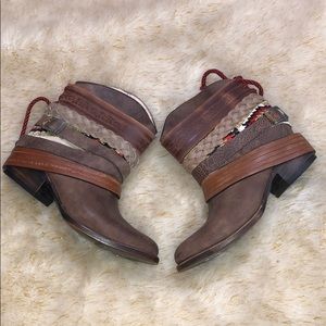 FREEBIRD Steve Madden Mezcal Leather Cowboy Boot 6